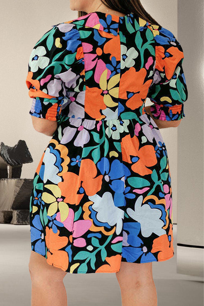 Plus-Sized Printed V-Neck Short-Sleeved Mini Dress