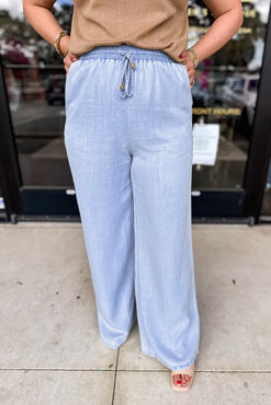 Plus-Sized Drawstring Wide-Leg Jeans